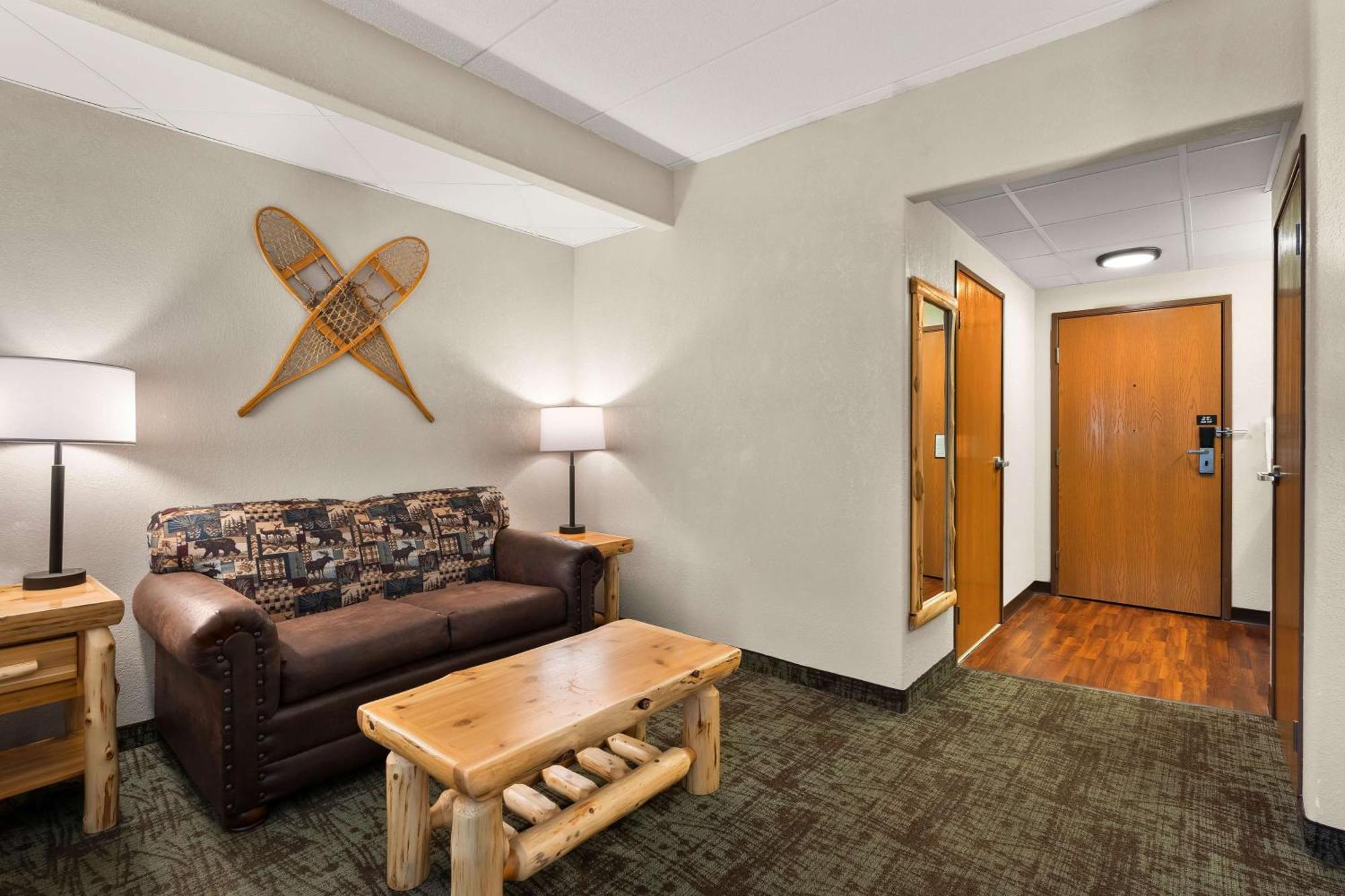 Best Western Northwoods Lodge Siren Екстериор снимка